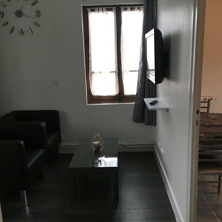 Magnifique Meuble 24M2 Avec Parking Apartment Екс ле Бен Екстериор снимка