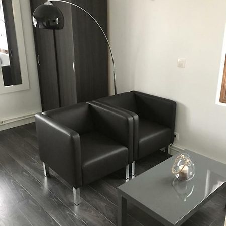 Magnifique Meuble 24M2 Avec Parking Apartment Екс ле Бен Екстериор снимка